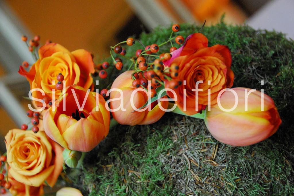 Fiori arancioni per un matrimonio autunnale